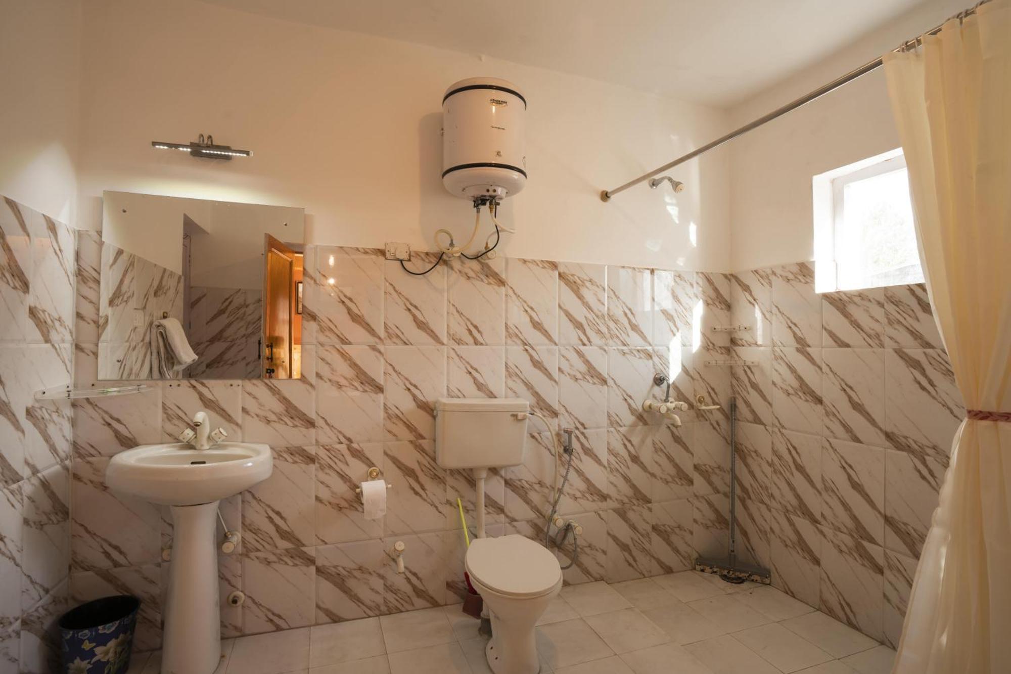 Rainbow Holiday Home Лех Екстер'єр фото